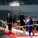 Kongen og Dronningen returnerer til Kongeskipet. Foto: Tom Hansen, Hansenfoto.no